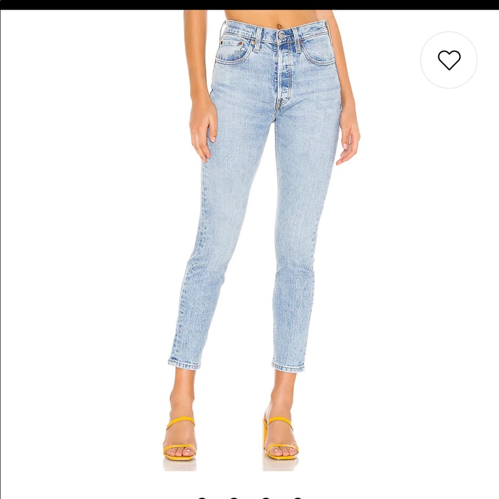 Levi’s 501 Skinny in Tango Light Size 29